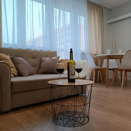 Layla Apartment Łódź Esterno foto